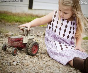 yapboz Traktörle oynayan kız